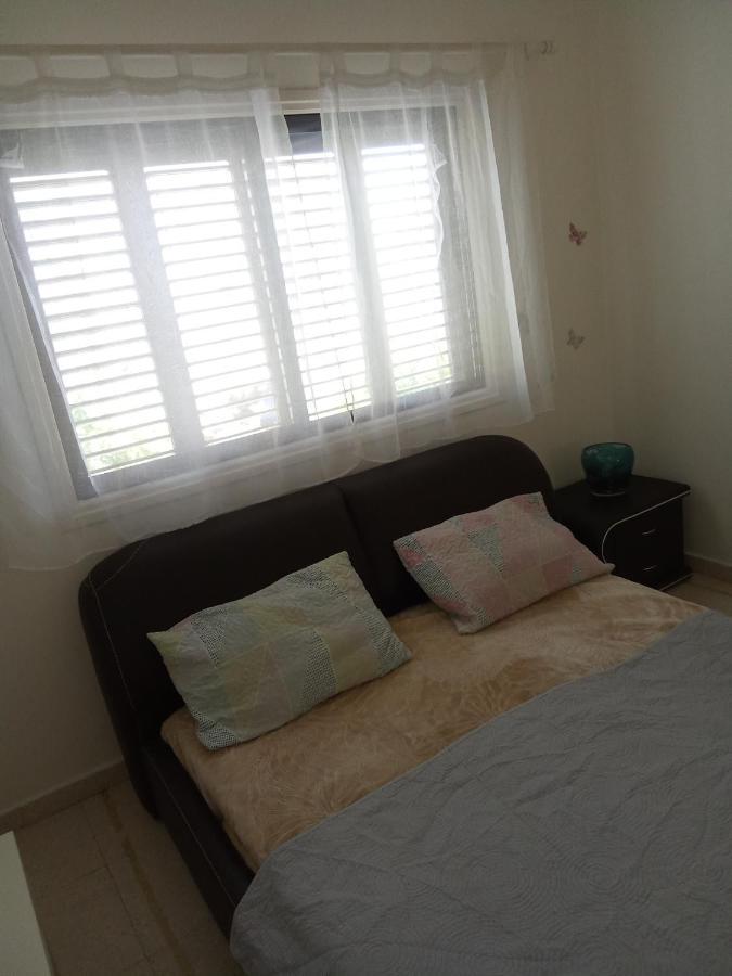 2 Bedroom Apartment In Makenzi Ларнака Экстерьер фото