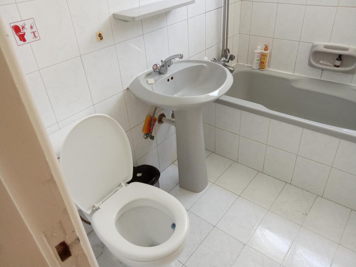 2 Bedroom Apartment In Makenzi Ларнака Экстерьер фото